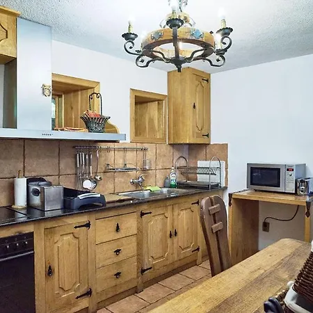 радева къща 펜션 제라브나